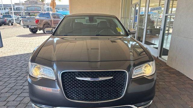2019 Chrysler 300 Limited