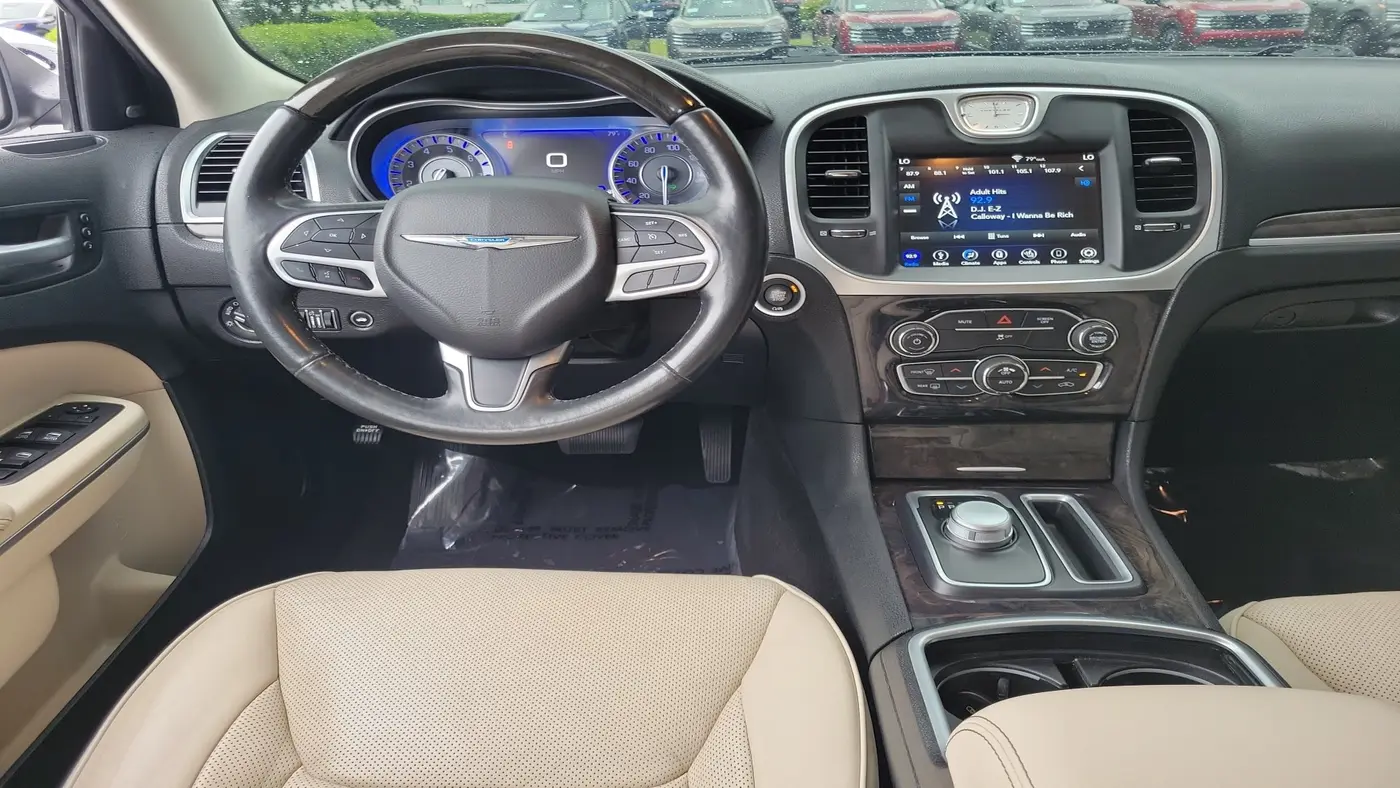 2019 Chrysler 300 Limited