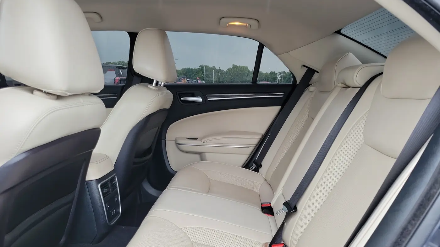 2019 Chrysler 300 Limited