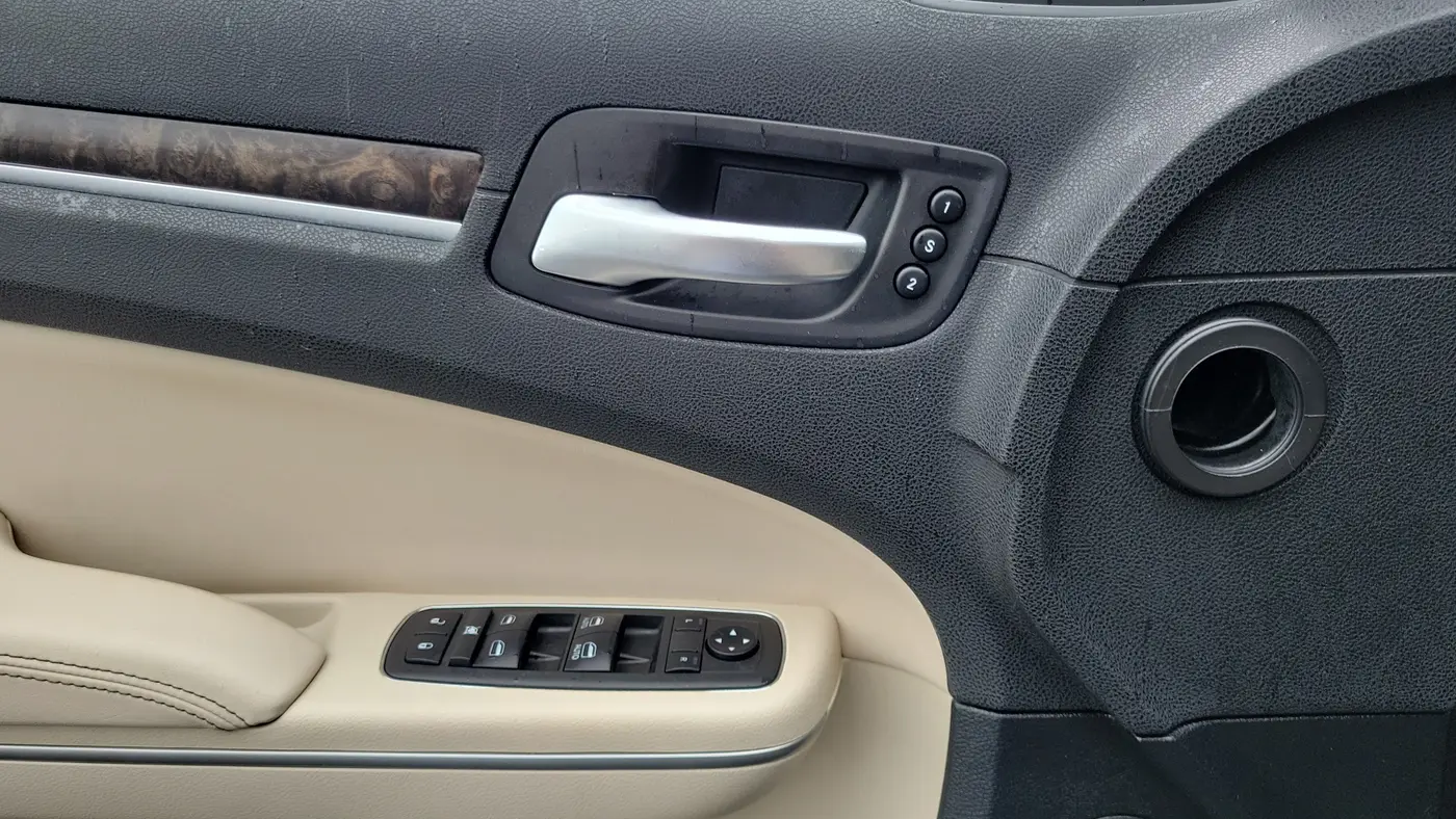 2019 Chrysler 300 Limited