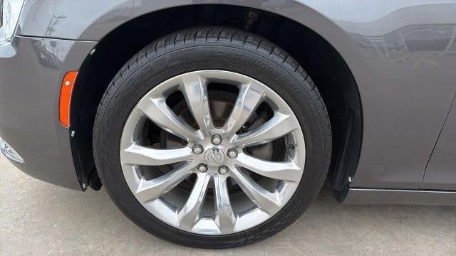 2018 Chrysler 300 Limited