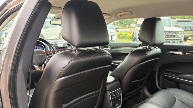 2018 Chrysler 300 Limited