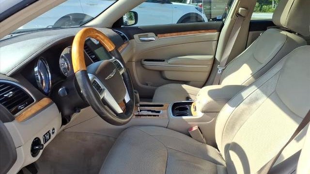 2012 Chrysler 300 C