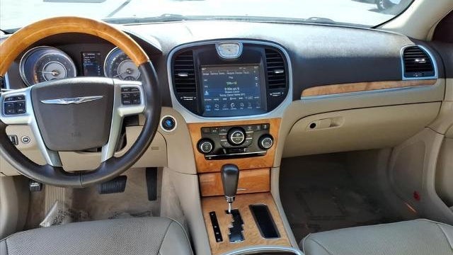 2012 Chrysler 300 C
