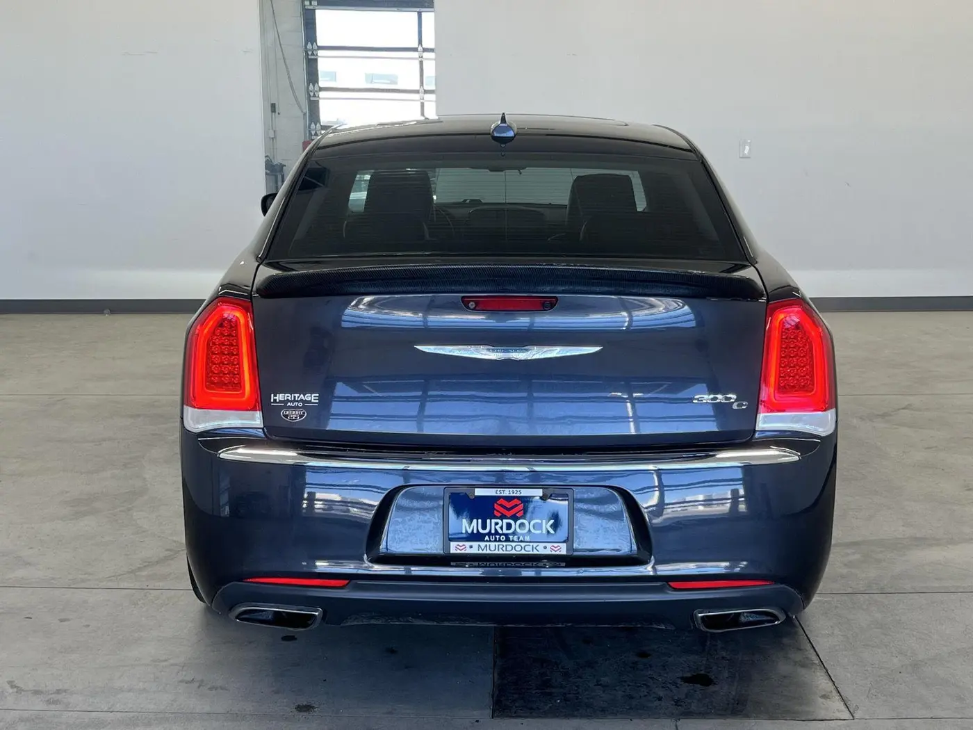 2016 Chrysler 300 - $8,998