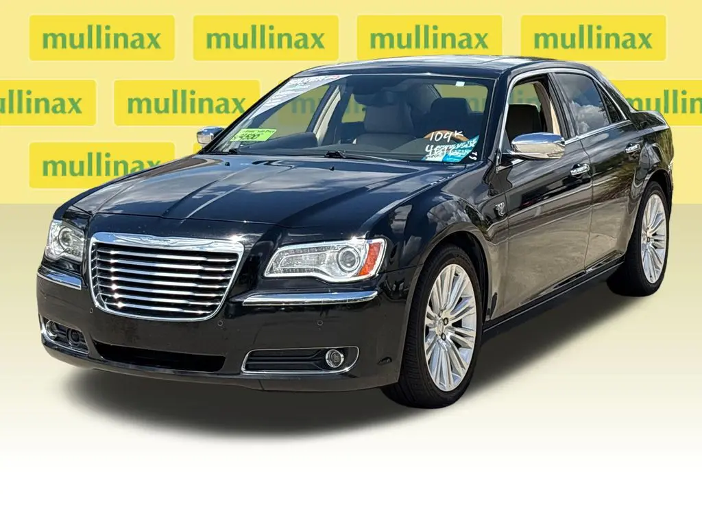 2013 Chrysler 300 - $14,000