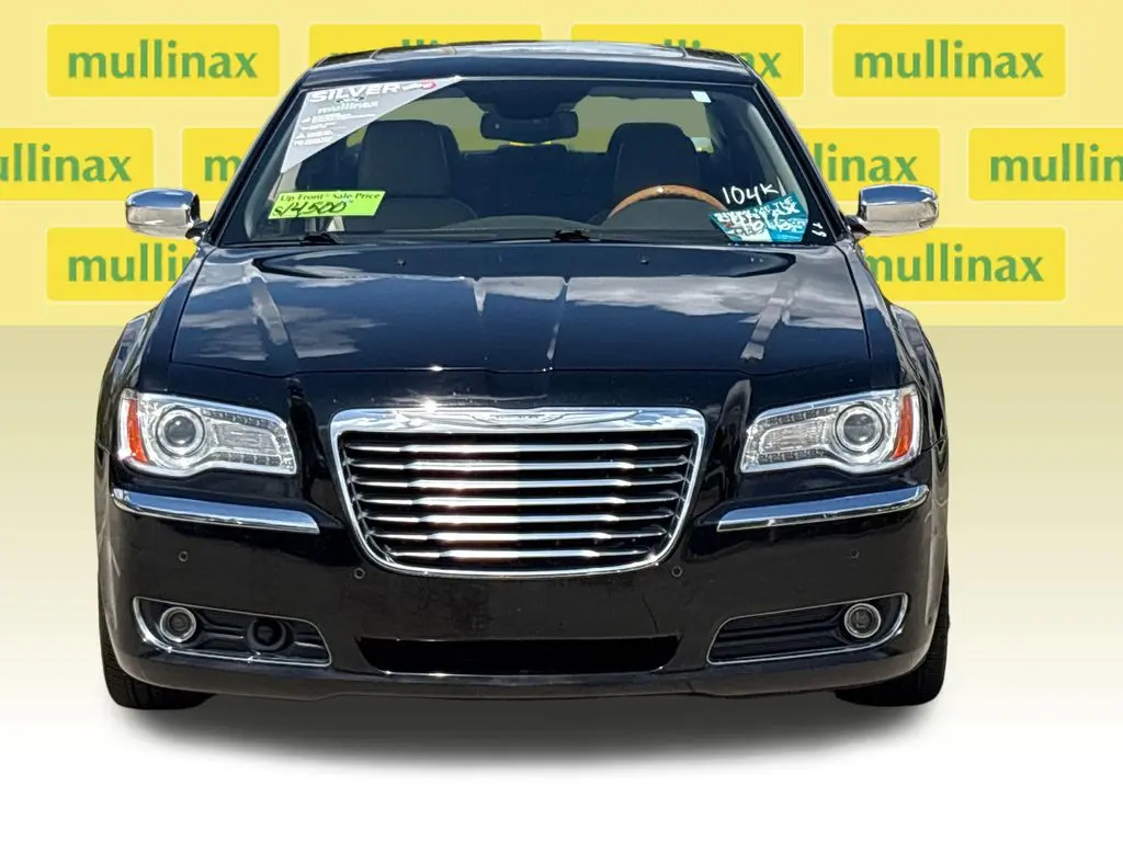 2013 Chrysler 300 - $14,000