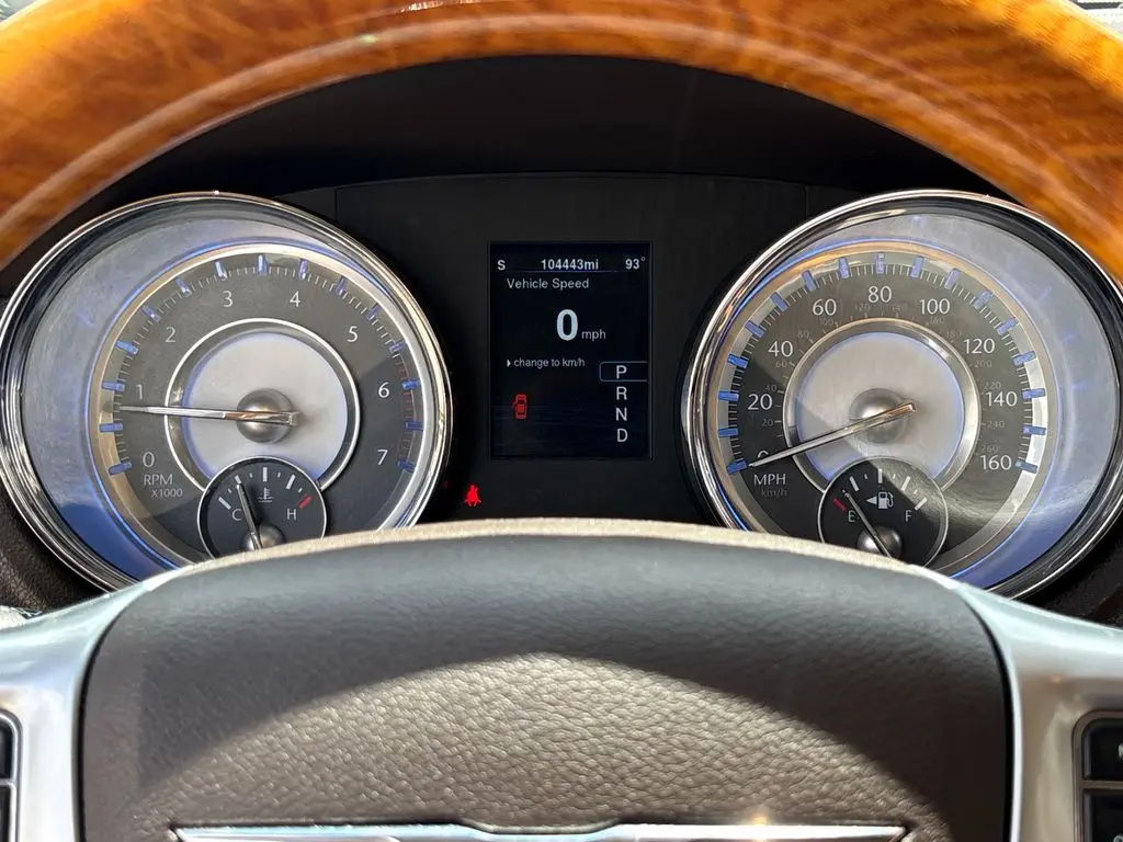 2013 Chrysler 300 - $14,000