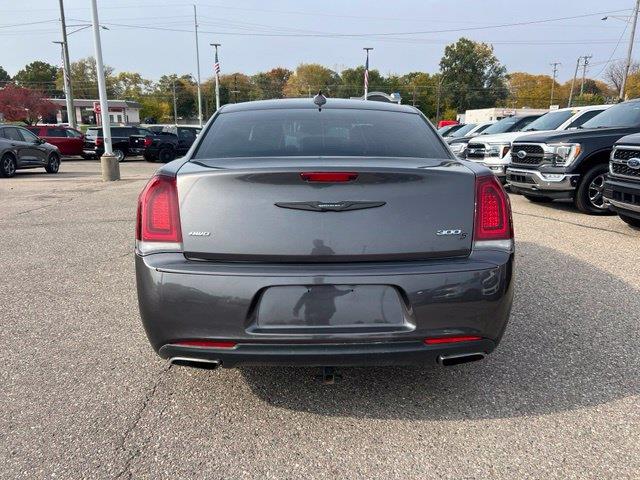 2015 Chrysler 300 - $13,995