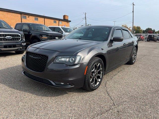 2015 Chrysler 300 - $13,995