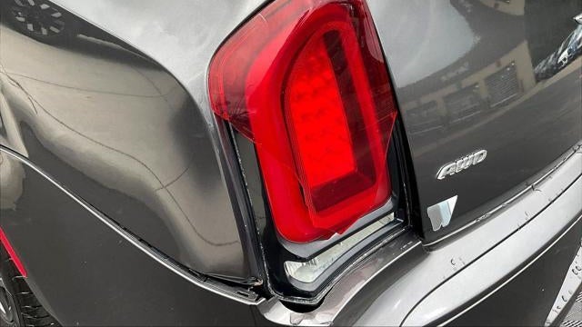 2018 Chrysler 300 S