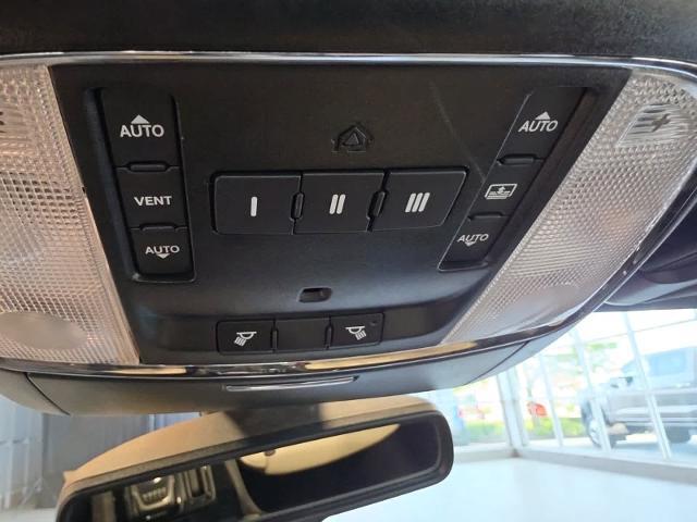 2019 Chrysler 300 - $17,079