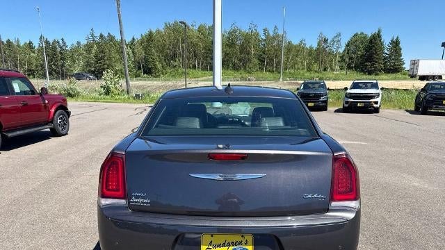 2018 Chrysler 300 S