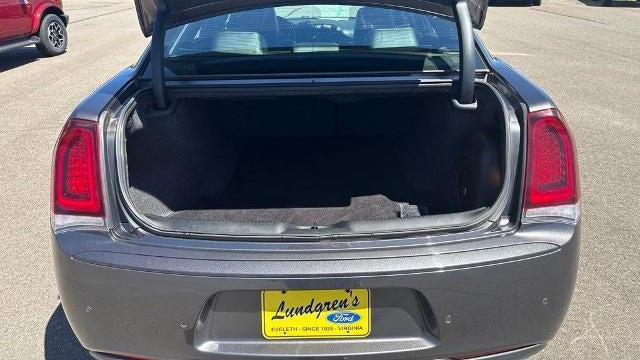 2018 Chrysler 300 S