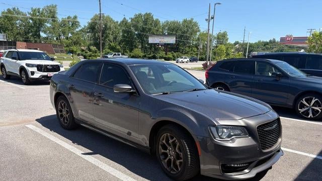 2018 Chrysler 300 S