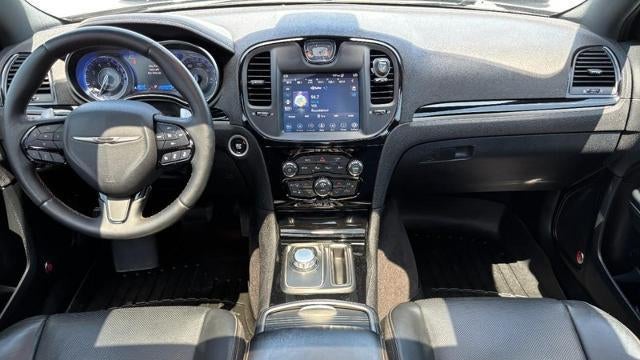 2018 Chrysler 300 S