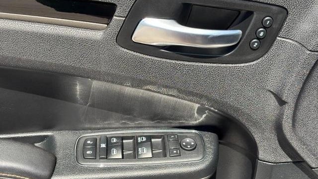 2018 Chrysler 300 S