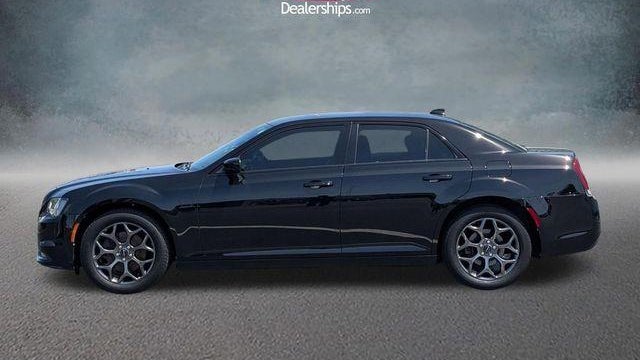 2018 Chrysler 300 S