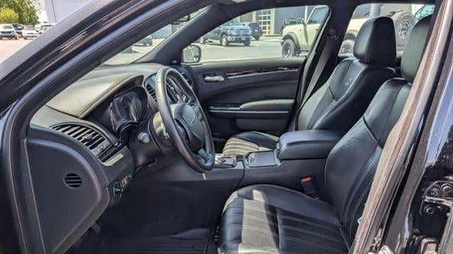 2018 Chrysler 300 S