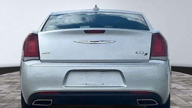 2020 Chrysler 300 S