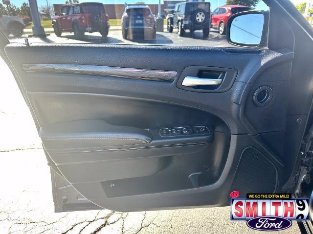 2014 Chrysler 300 - $12,865