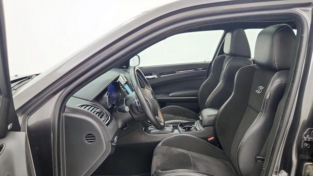 2019 Chrysler 300 S