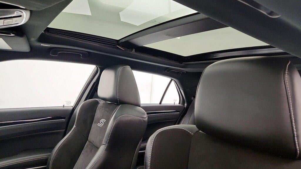 2019 Chrysler 300 S