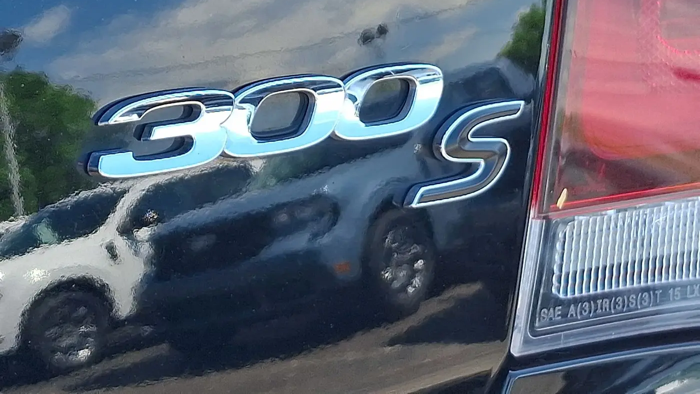 2017 Chrysler 300 S