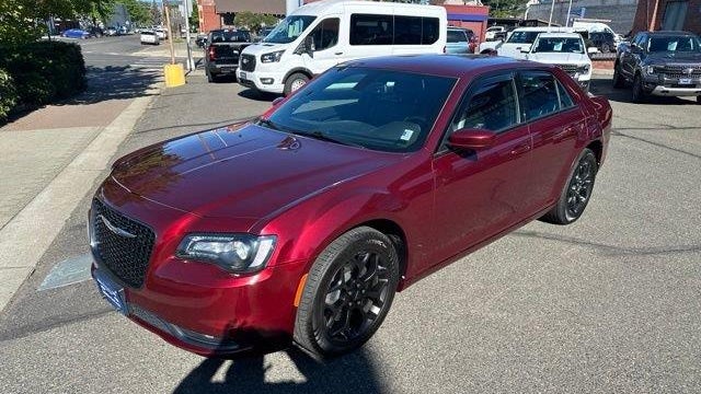 2019 Chrysler 300 S