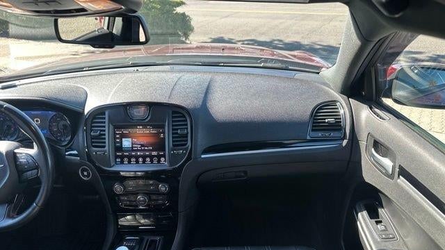 2019 Chrysler 300 S
