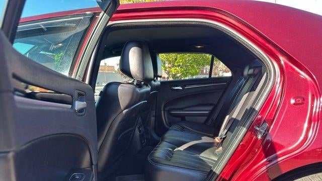 2019 Chrysler 300 S