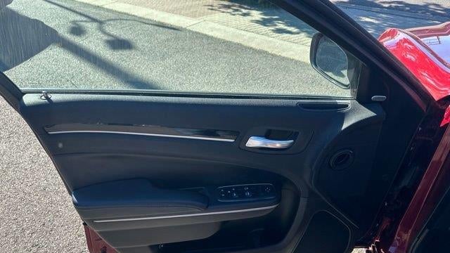 2019 Chrysler 300 S