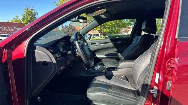2019 Chrysler 300 S