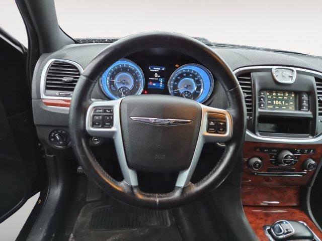 2012 Chrysler 300 - $9,561