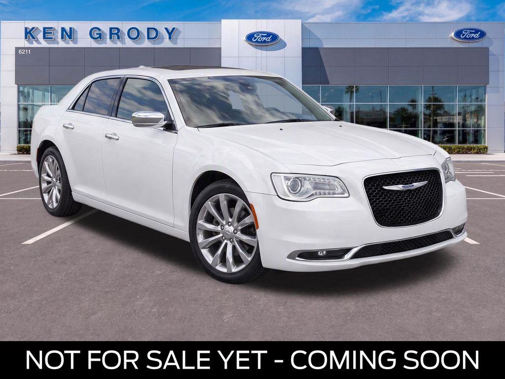 2020 Chrysler 300 - $18,084