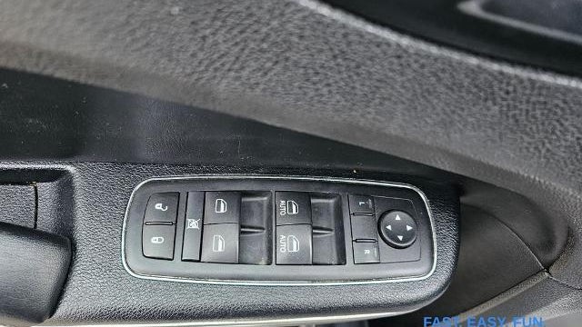 2017 Chrysler 300 C