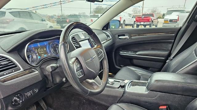 2017 Chrysler 300 C