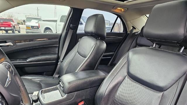2017 Chrysler 300 C