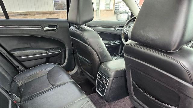 2017 Chrysler 300 C