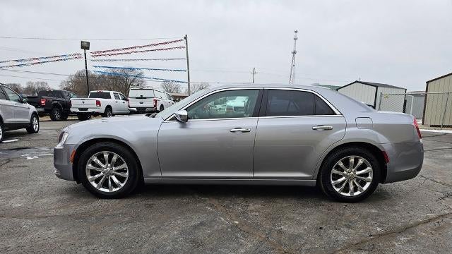 2017 Chrysler 300 C