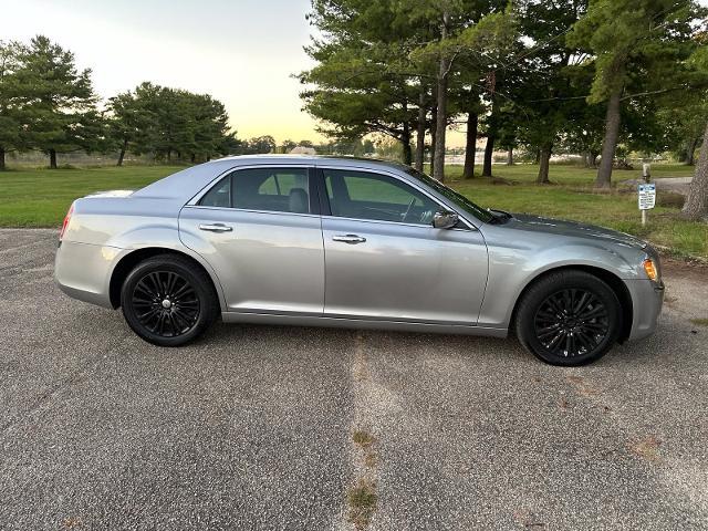 2013 Chrysler 300 - $12,500