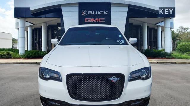 2023 Chrysler 300 C