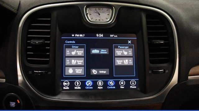 2019 Chrysler 300 C