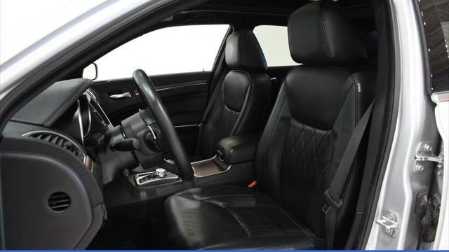 2019 Chrysler 300 C