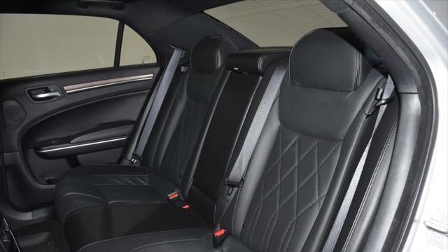 2019 Chrysler 300 C