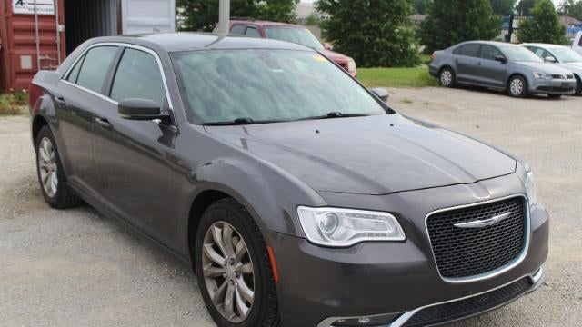 2015 Chrysler 300 Limited