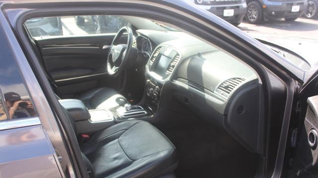 2015 Chrysler 300 Limited