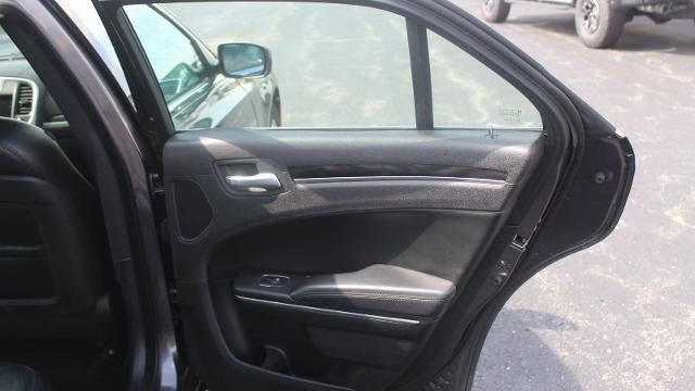 2015 Chrysler 300 Limited