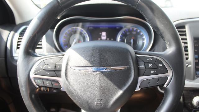 2015 Chrysler 300 Limited