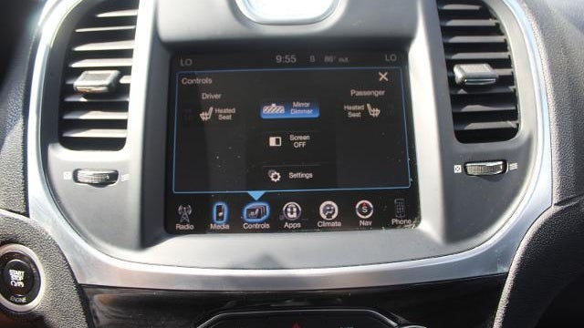 2015 Chrysler 300 Limited